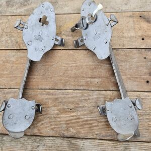 Vintage Clamp On Union Hardware Co. Metal Ice Skates, 1 pair 11.5 With Key